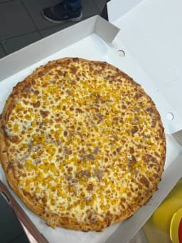 Tuna Pizza